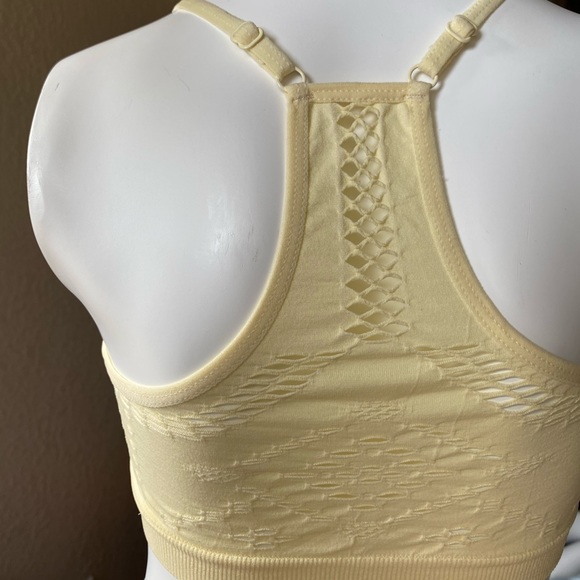 2 NWTs Bebe seamless bras - Picture 3 of 15